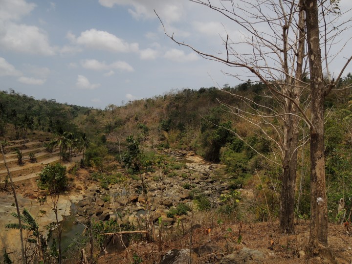 GUNUNG BATU CIRACAP