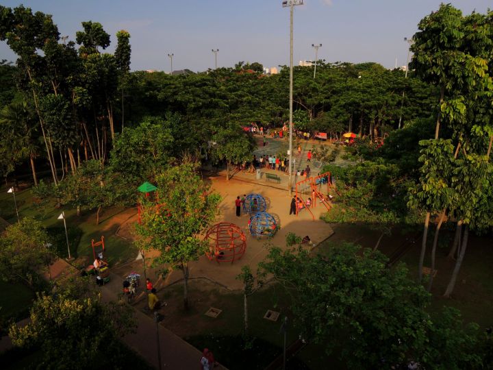 Menteng Park in Central Jakarta facilitates playing ground and sports courts.
